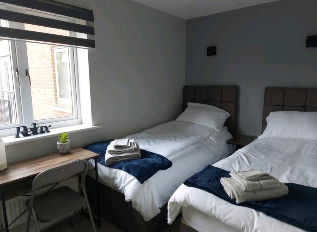 2 Bedroom Apartment Exhall Eksteriør bilde