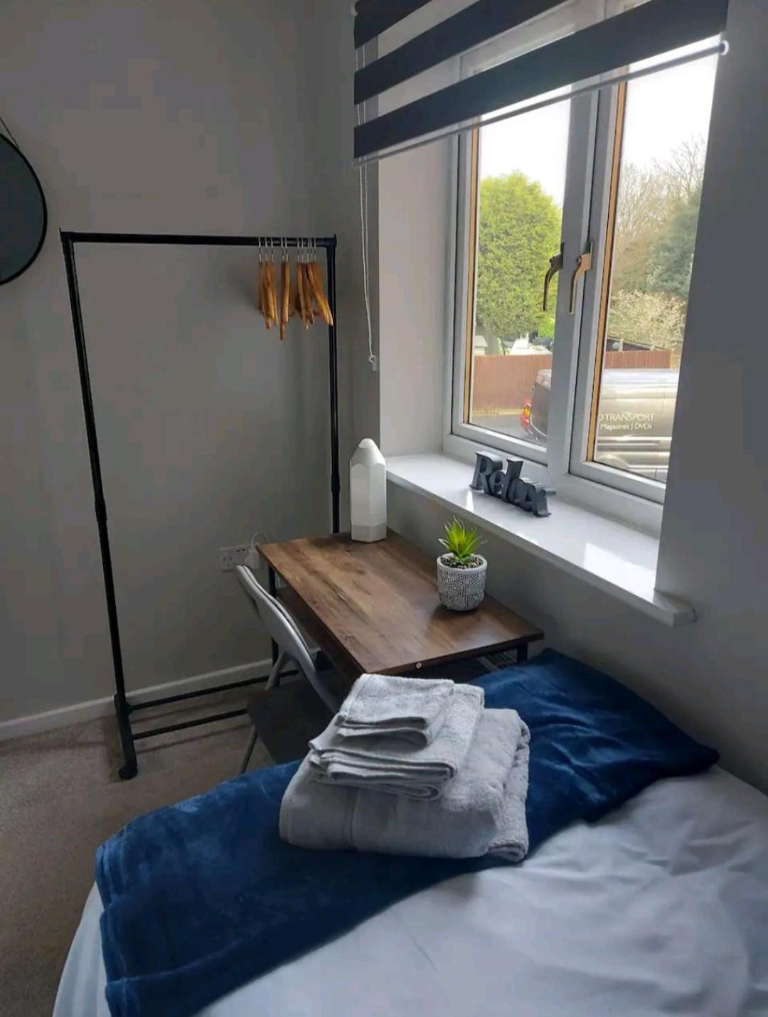 2 Bedroom Apartment Exhall Eksteriør bilde